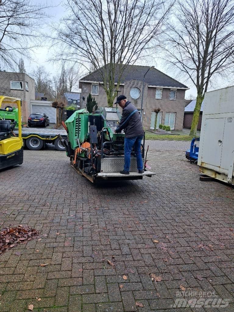 Demag 45 Asfaltafwerkmachines