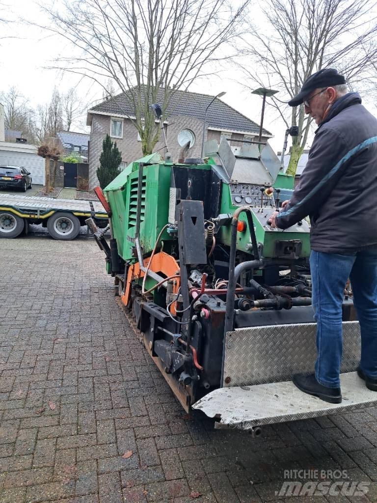 Demag 45 Asfaltafwerkmachines