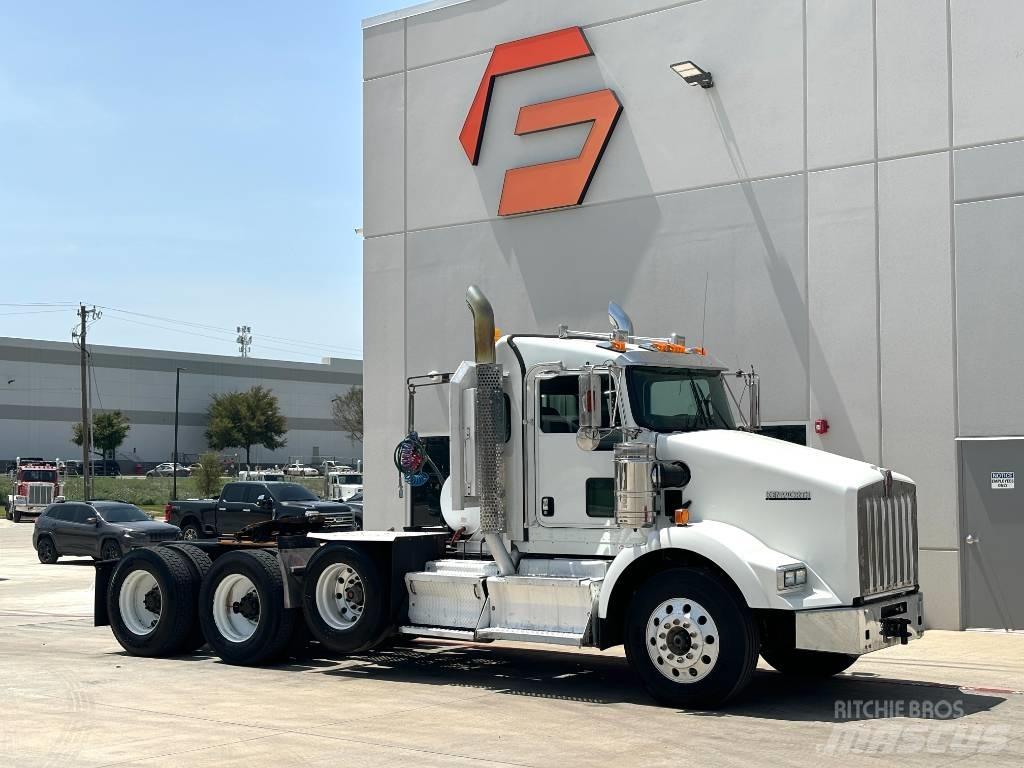 Kenworth T 800 Trekkers
