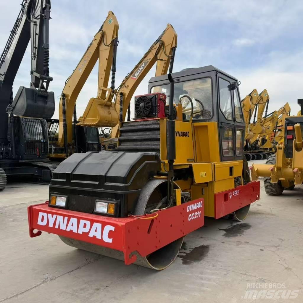 Dynapac CC 211 Duowalsen