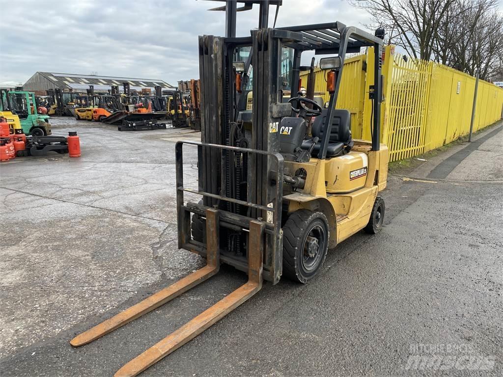 CAT DP25K Diesel heftrucks