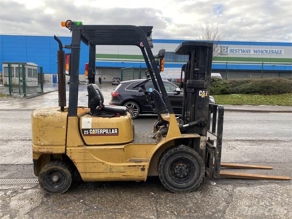 CAT DP25K Diesel heftrucks
