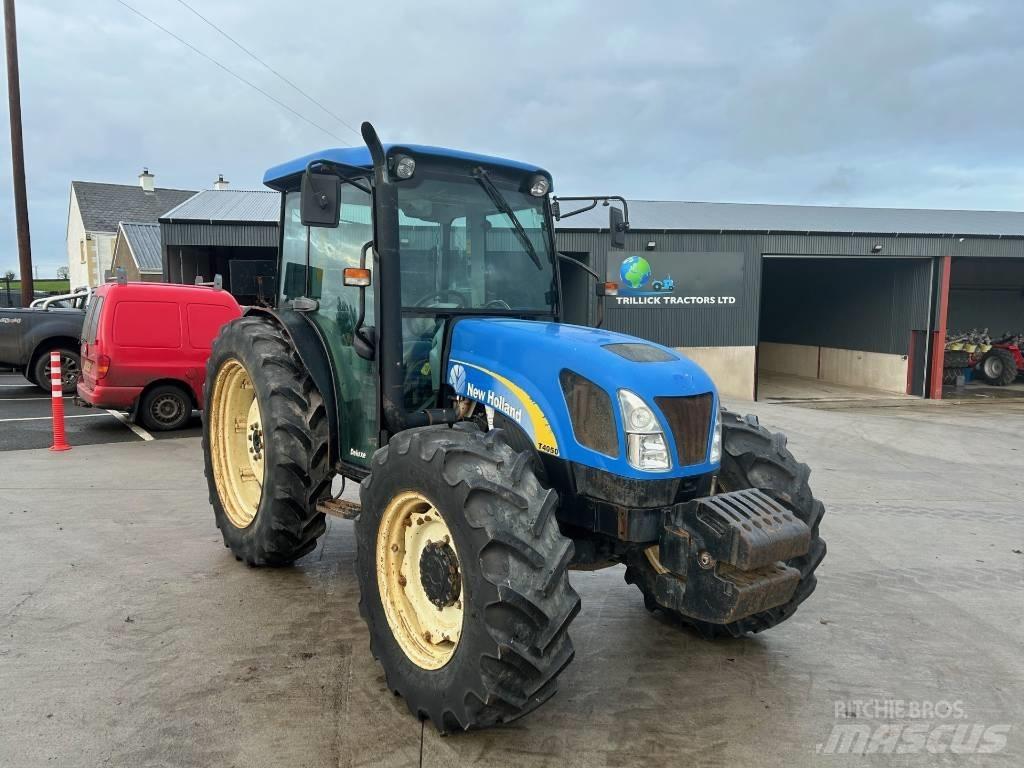 New Holland T 4050 Tractoren