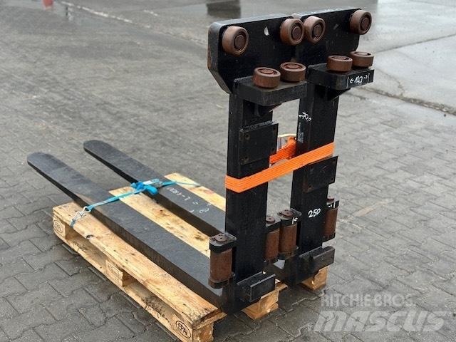 Kalmar 12 TON FORKS Vorken