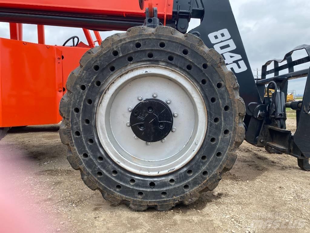 SkyTrak 8042 Verreikers