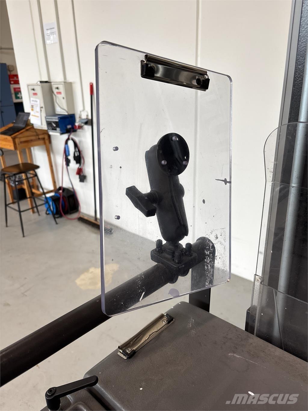 Atlet A160 Zelfrijdende stapelaars