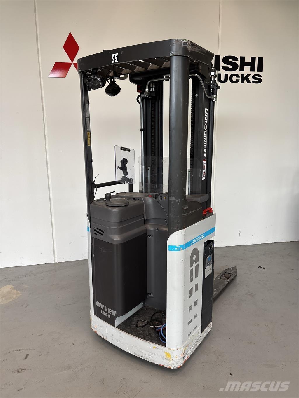 Atlet A160 Zelfrijdende stapelaars