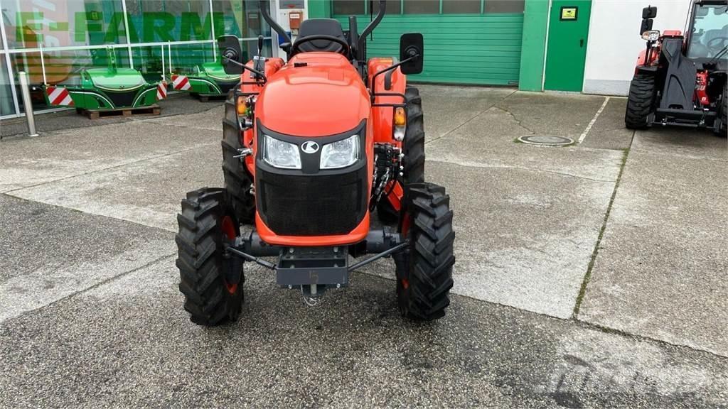Kubota L1-382 Tractoren