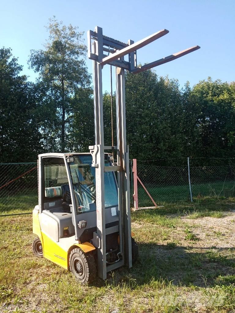 Jungheinrich TFG 320 LPG heftrucks