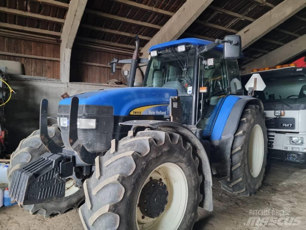 New Holland TM 155 Tractoren