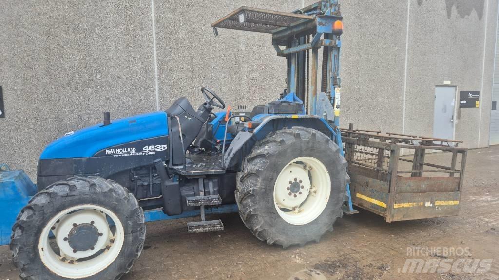 New Holland 4635 Tractoren