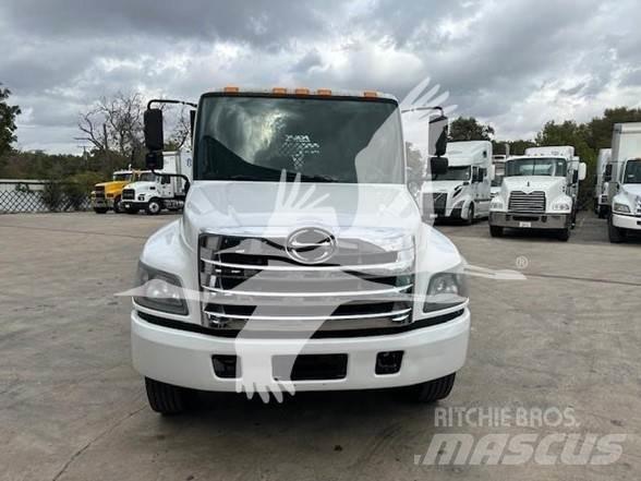Hino 268 Platte bakwagens