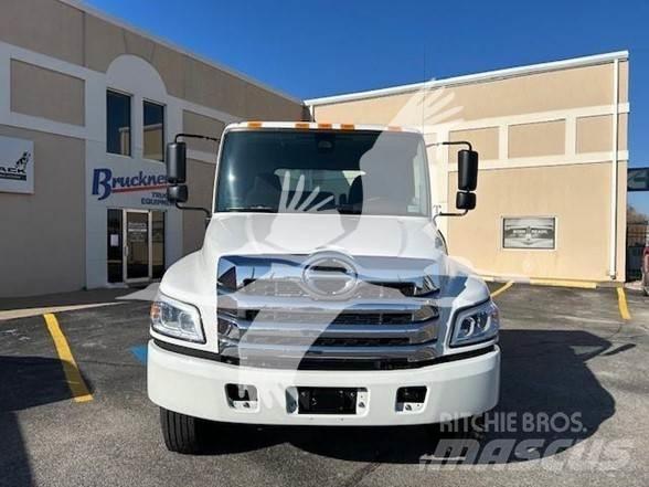 Hino L6 Chassis met cabine