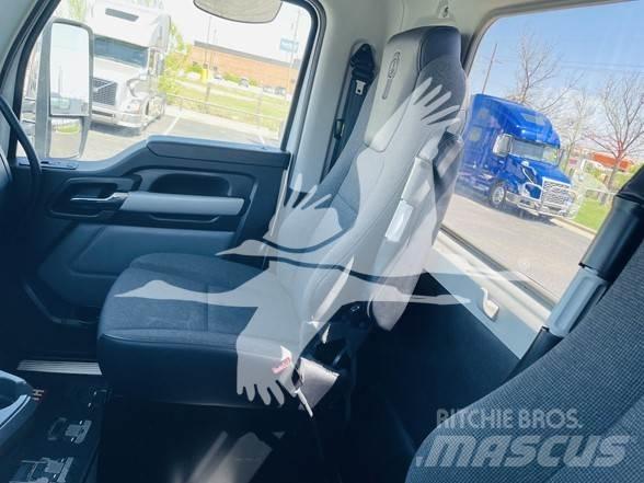 Kenworth T680 Trekkers