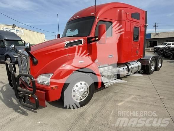 Kenworth T880 Trekkers