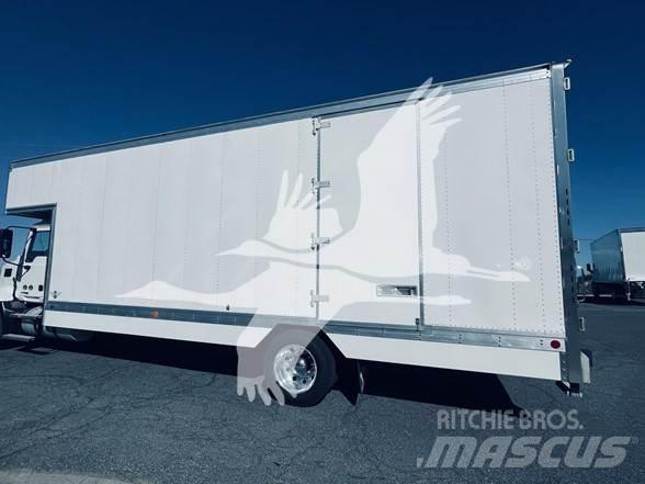 Mack MD6 Bakwagens met gesloten opbouw