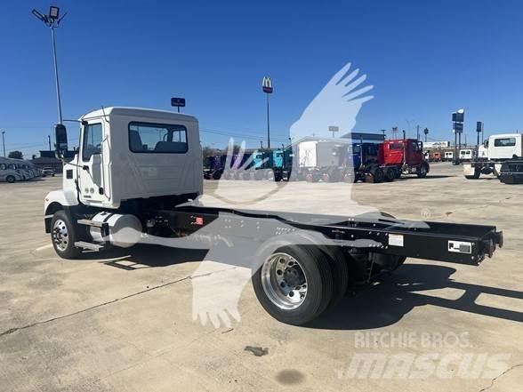 Mack MD6 Chassis met cabine