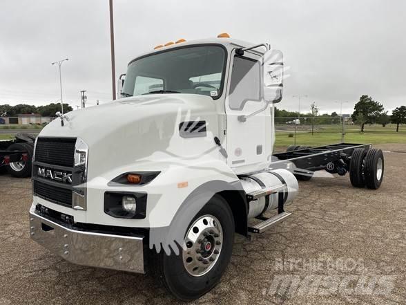 Mack MD6 Platte bakwagens