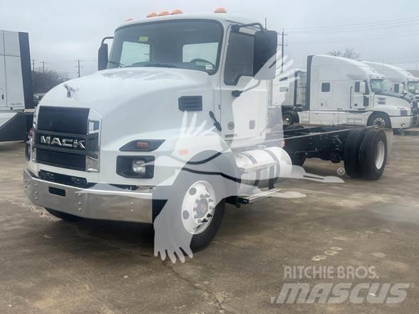 Mack MD6 Chassis met cabine