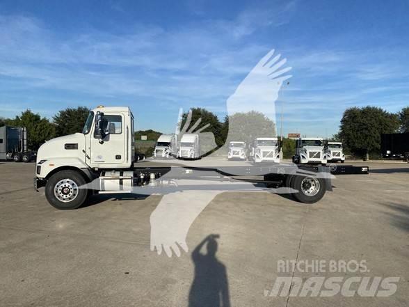Mack MD7 Chassis met cabine