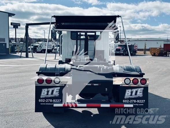 Mack MD7 Bouw - Overige