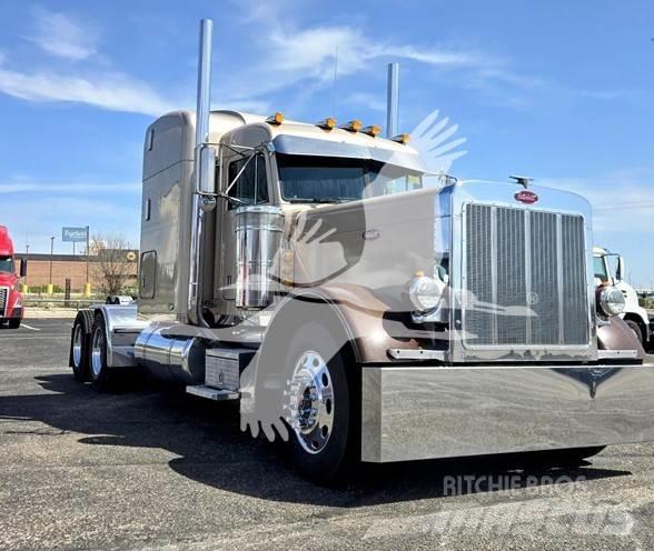 Peterbilt 379 Trekkers