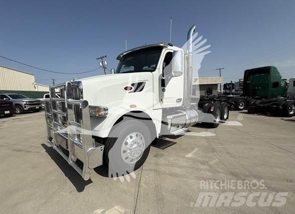Peterbilt 567 Trekkers