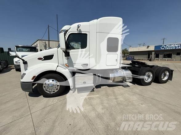 Peterbilt 579 Trekkers