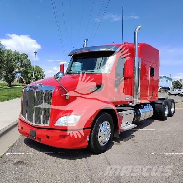 Peterbilt 579 Trekkers