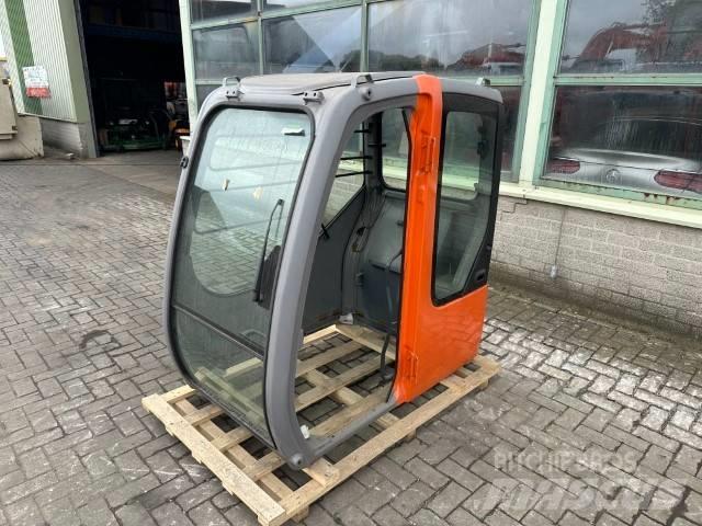 Hitachi ZX 70 Rupsgraafmachines