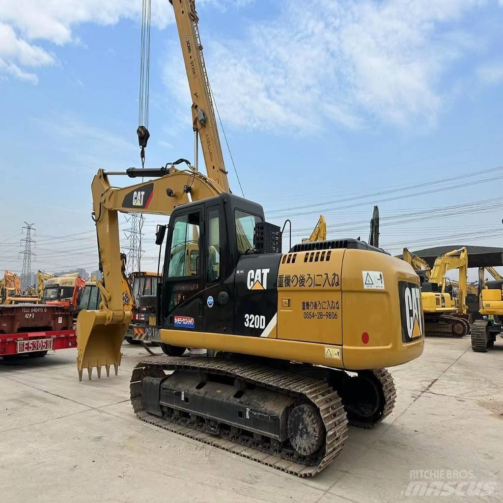 CAT 320 D Rupsgraafmachines
