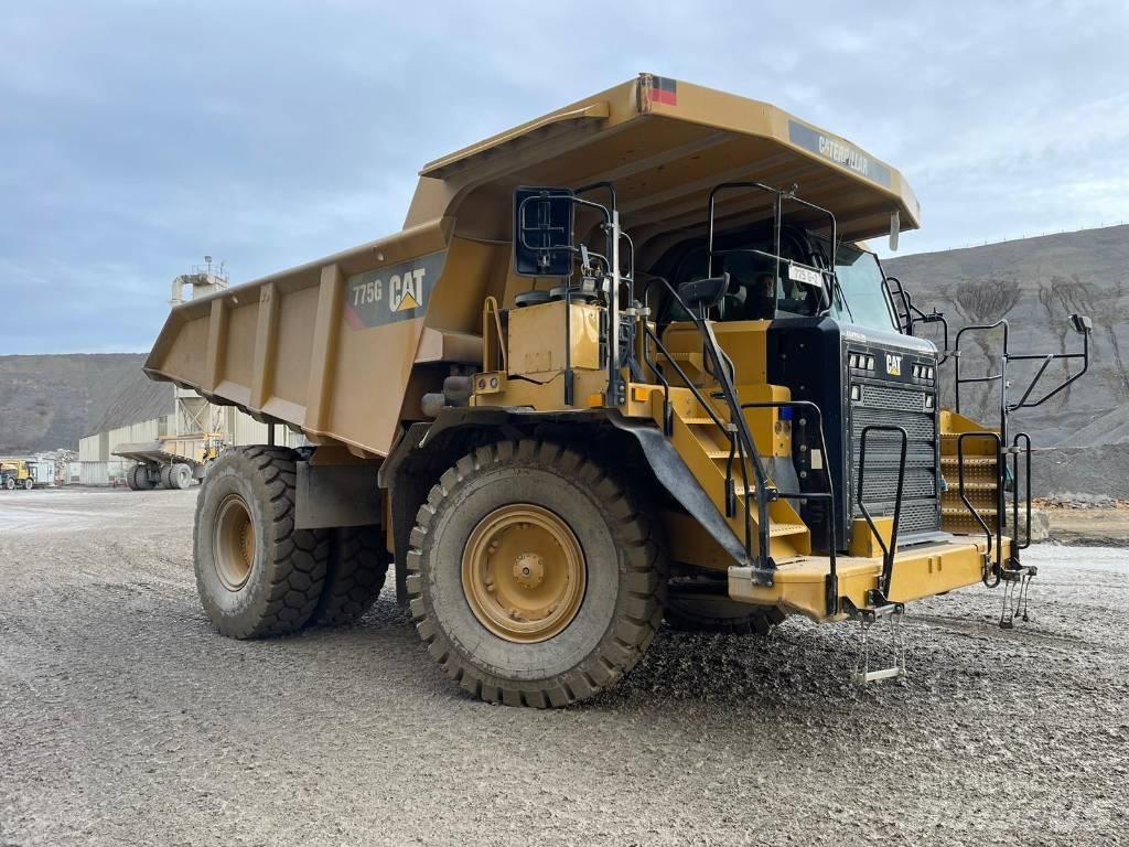 CAT 775G Starre dumptrucks