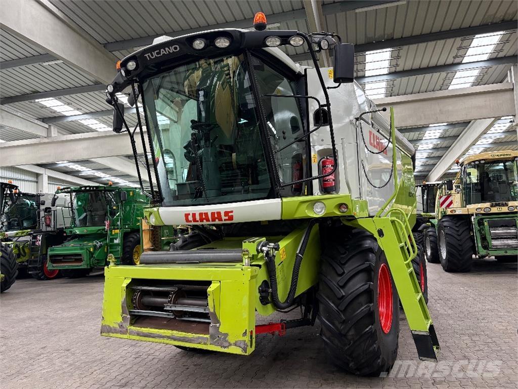 CLAAS Tucano 430 Maaidorsmachines