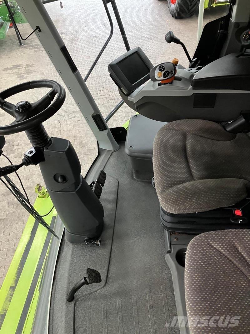 CLAAS Tucano 430 Maaidorsmachines