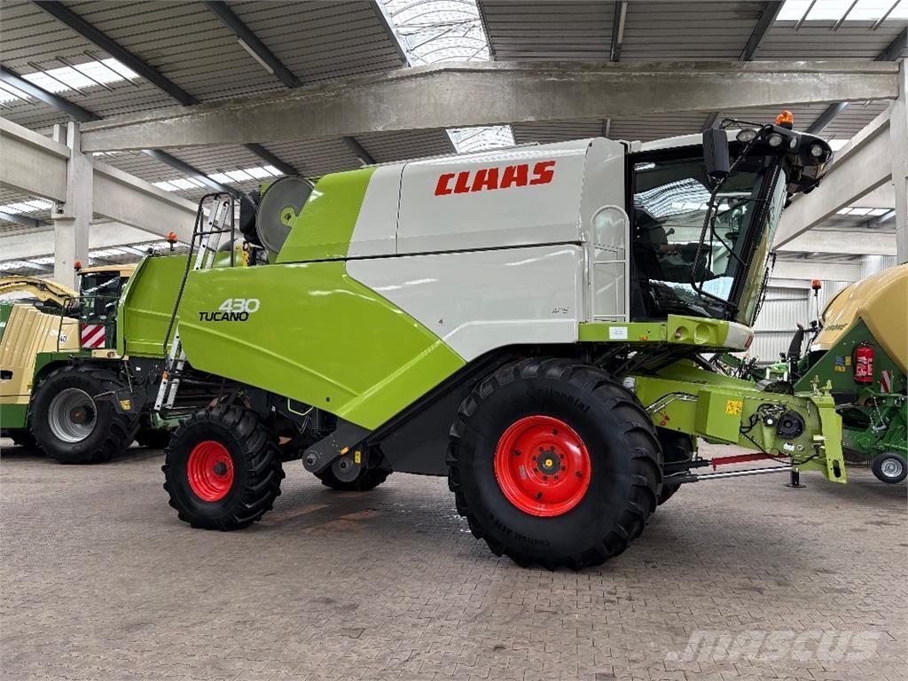 CLAAS Tucano 430 Maaidorsmachines
