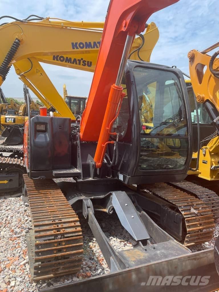 Hitachi ZX 70 Rupsgraafmachines