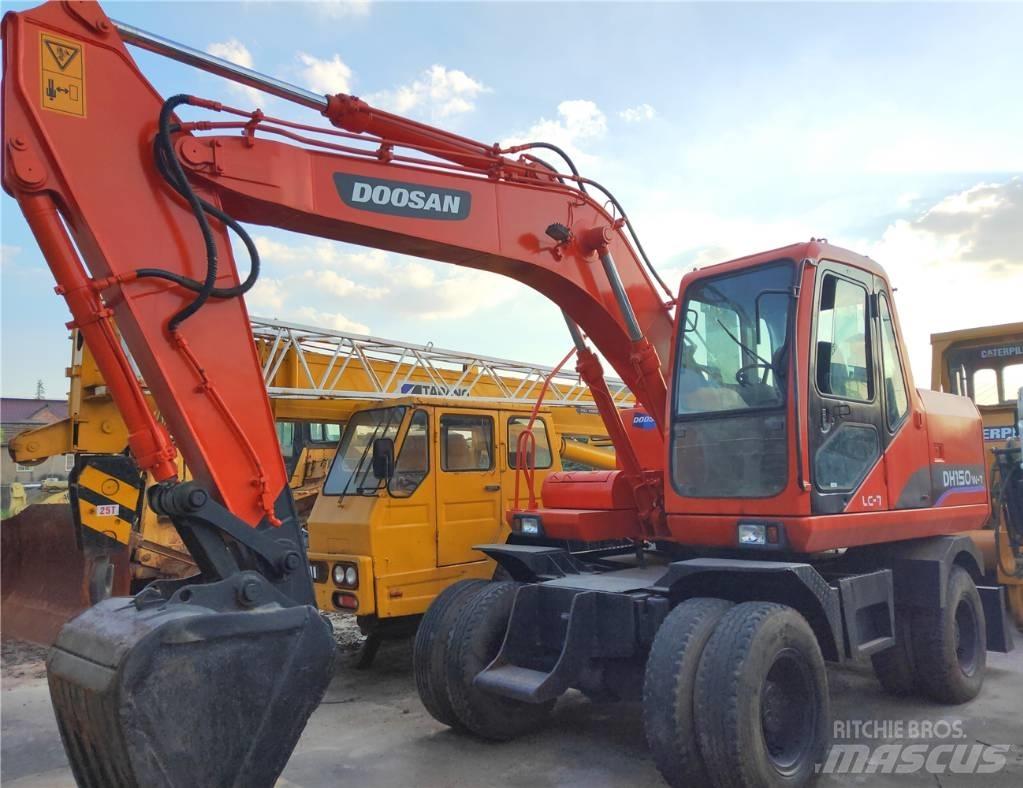 Doosan DH150W Wielgraafmachines