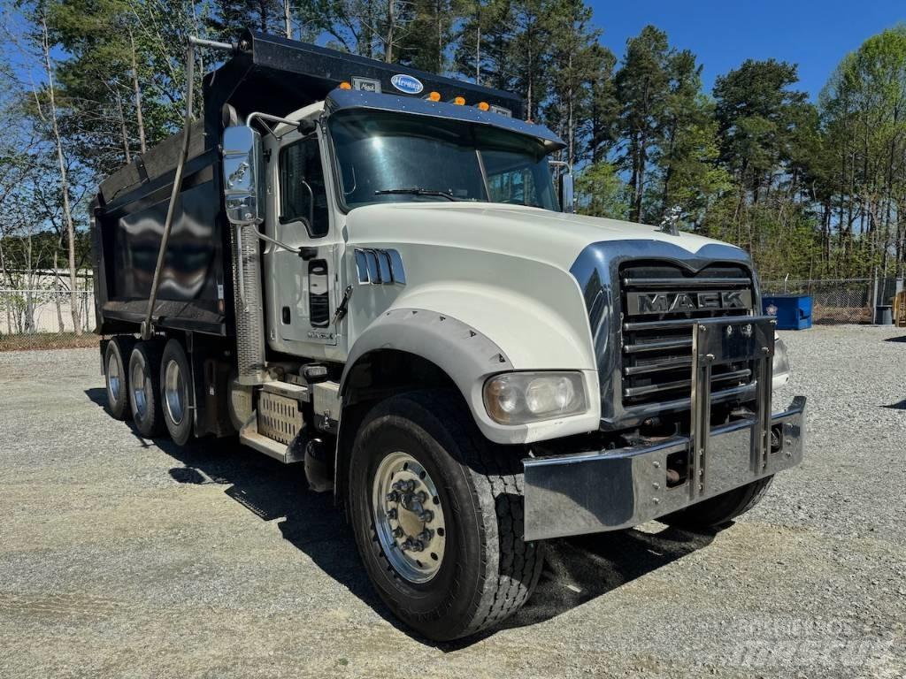 Mack GU713 Kipper
