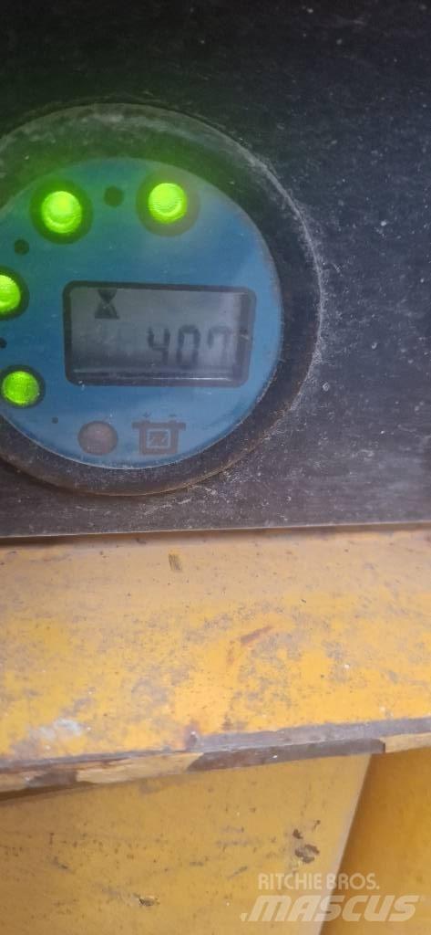 Haulotte Compact 8 Schaarhoogwerkers