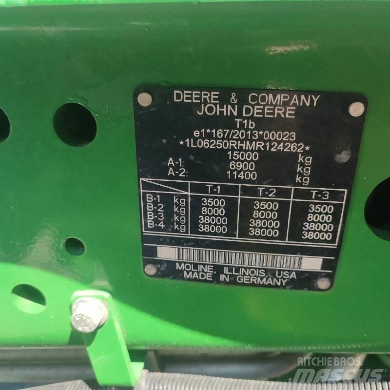 John Deere 6250R Tractoren