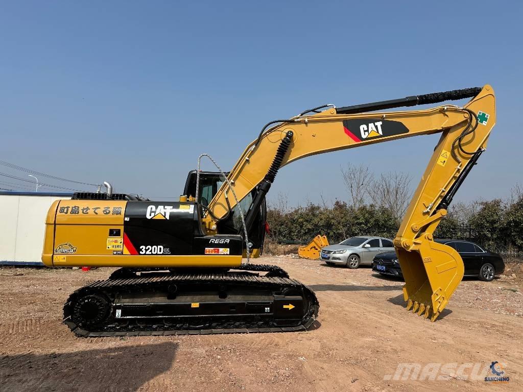 CAT 320 D Rupsgraafmachines