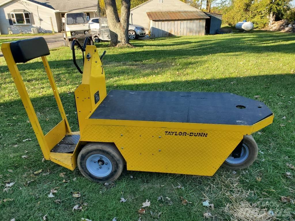 Taylor-Dunn SC090 Electro trekker