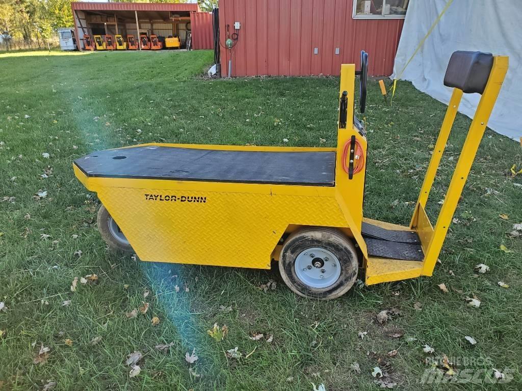 Taylor-Dunn SC090 Electro trekker