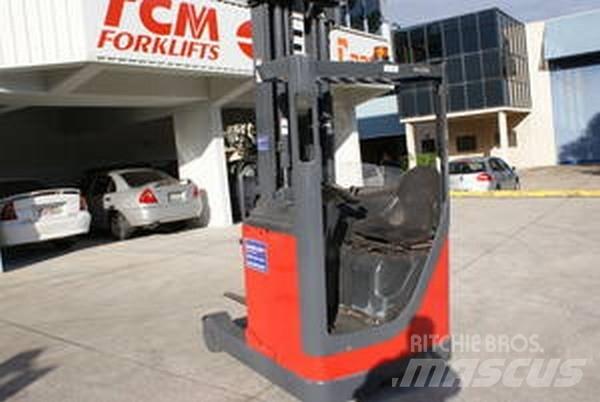 Linde R14 Reachtruck voor hoog niveau