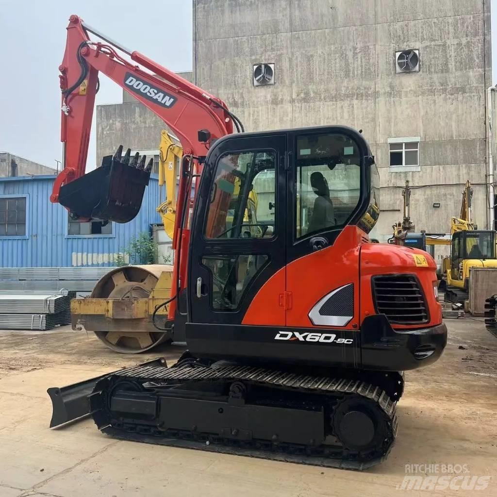 Doosan DX60 Rupsgraafmachines