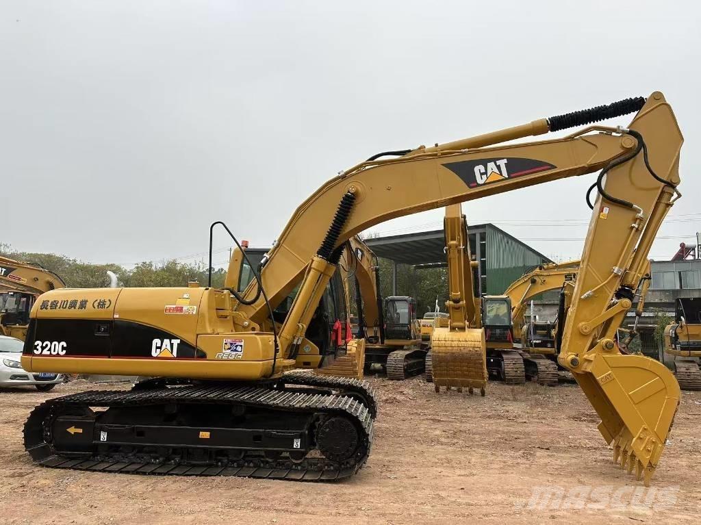 CAT 320C Rupsgraafmachines