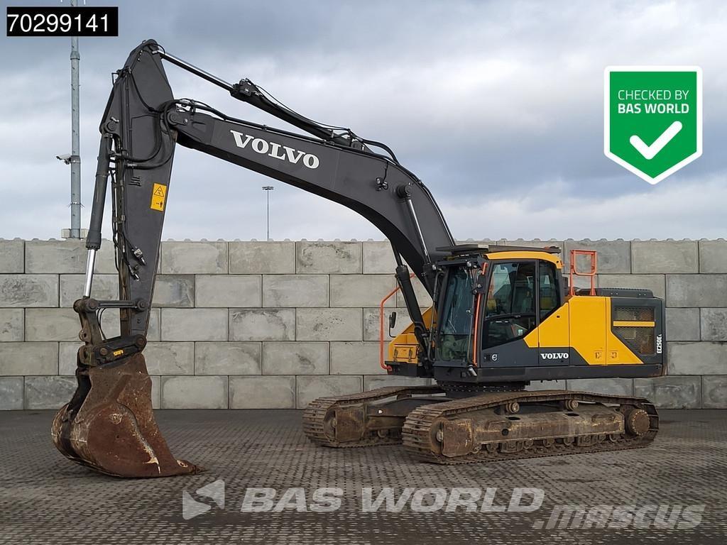 Volvo EC250 E L Rupsgraafmachines