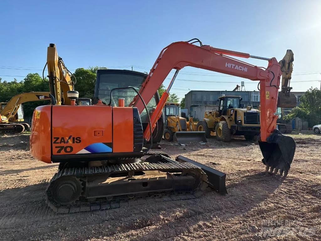 Hitachi ZX 70 Midigraafmachines 7t - 12t