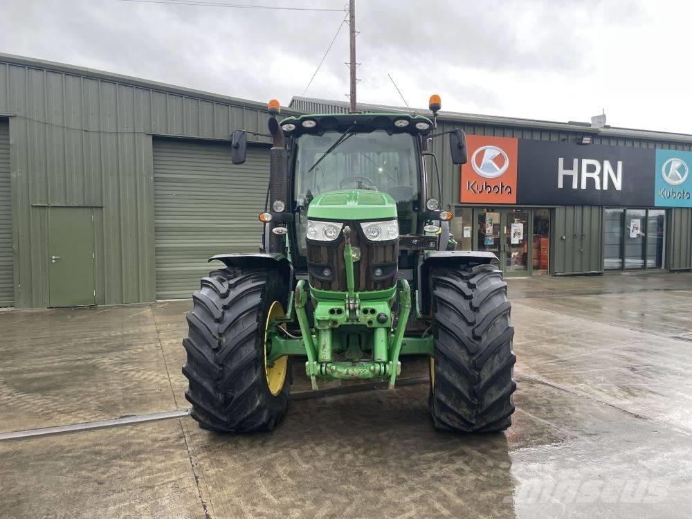 John Deere 6150 R Tractoren