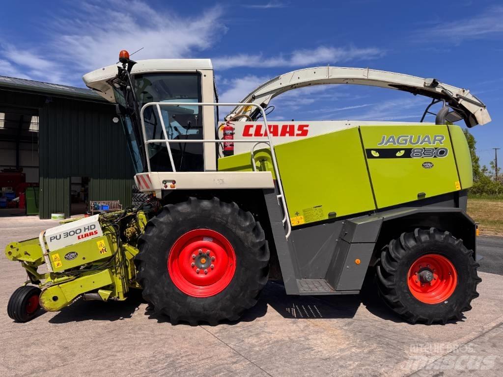 CLAAS Jaguar 830 Zelfrijdende veldhakselaars